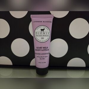 10/$25✨️Dionis Lotion Mini✨️